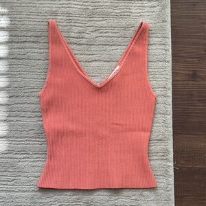 Babaton Peach Ribbed V-Neck Tank Top